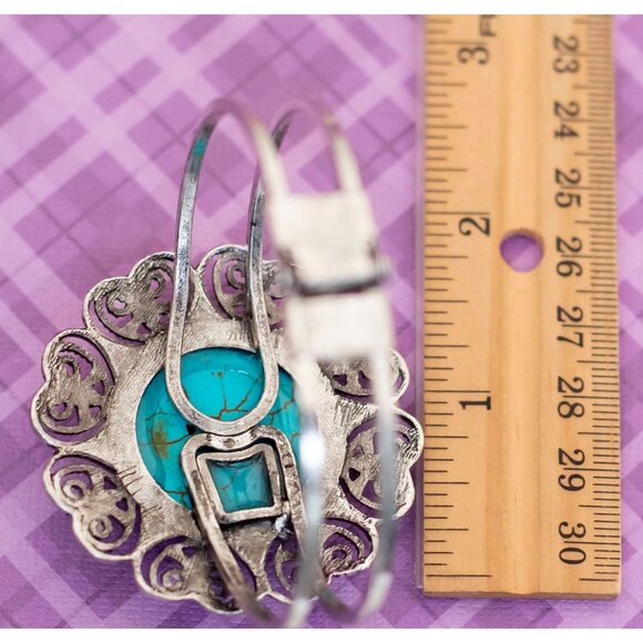 Vintage Lovely Hearts Circle Blue Hinged Bangle 1/2 inch - BX9 - Picture 3 of 4